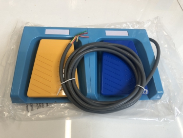 Công tắc bàn đạp HRF-M52